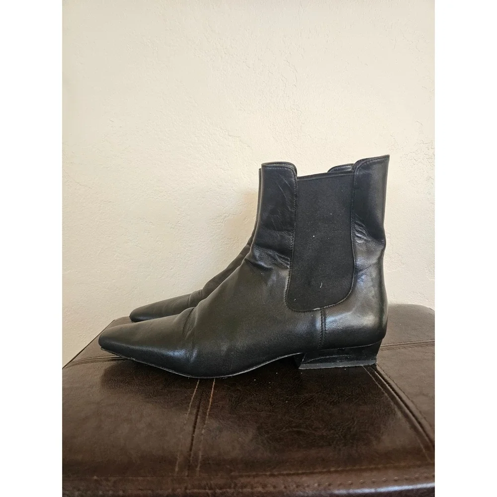 Staud WALLY CHELSEA BLACK‎ Minimalist Old Money Quiet Luxury Boots sz 7.5 (38)